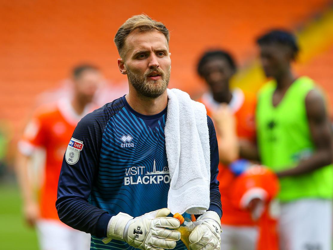 Former Blackpool loanee and ex-Rangers keeper Jak Alnwick agrees move to Scottish side Former Blackpool loanee and ex-Rangers keeper Jak Alnwick agrees move to Scottish side