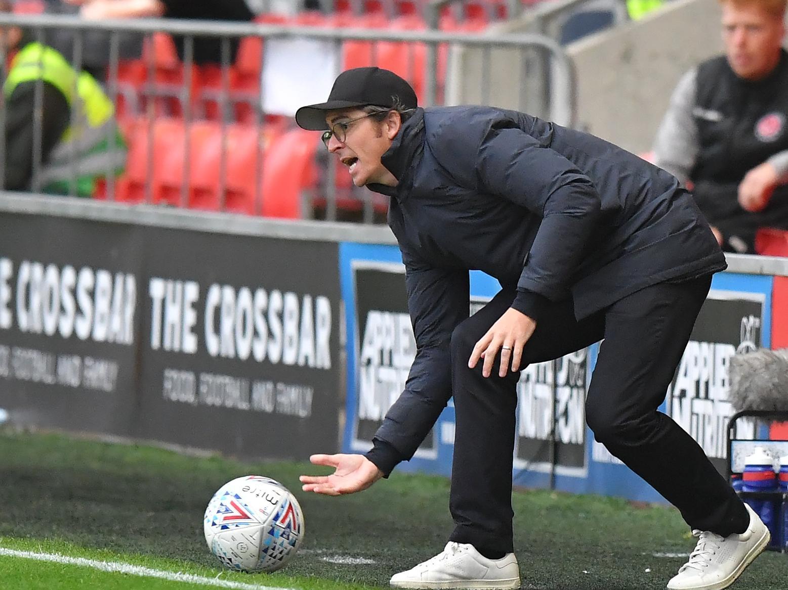 Joey Barton keeps everything in perspective after 'bizarre' defeat for Fleetwood Town Joey Barton keeps everything in perspective after 'bizarre' defeat for Fleetwood Town