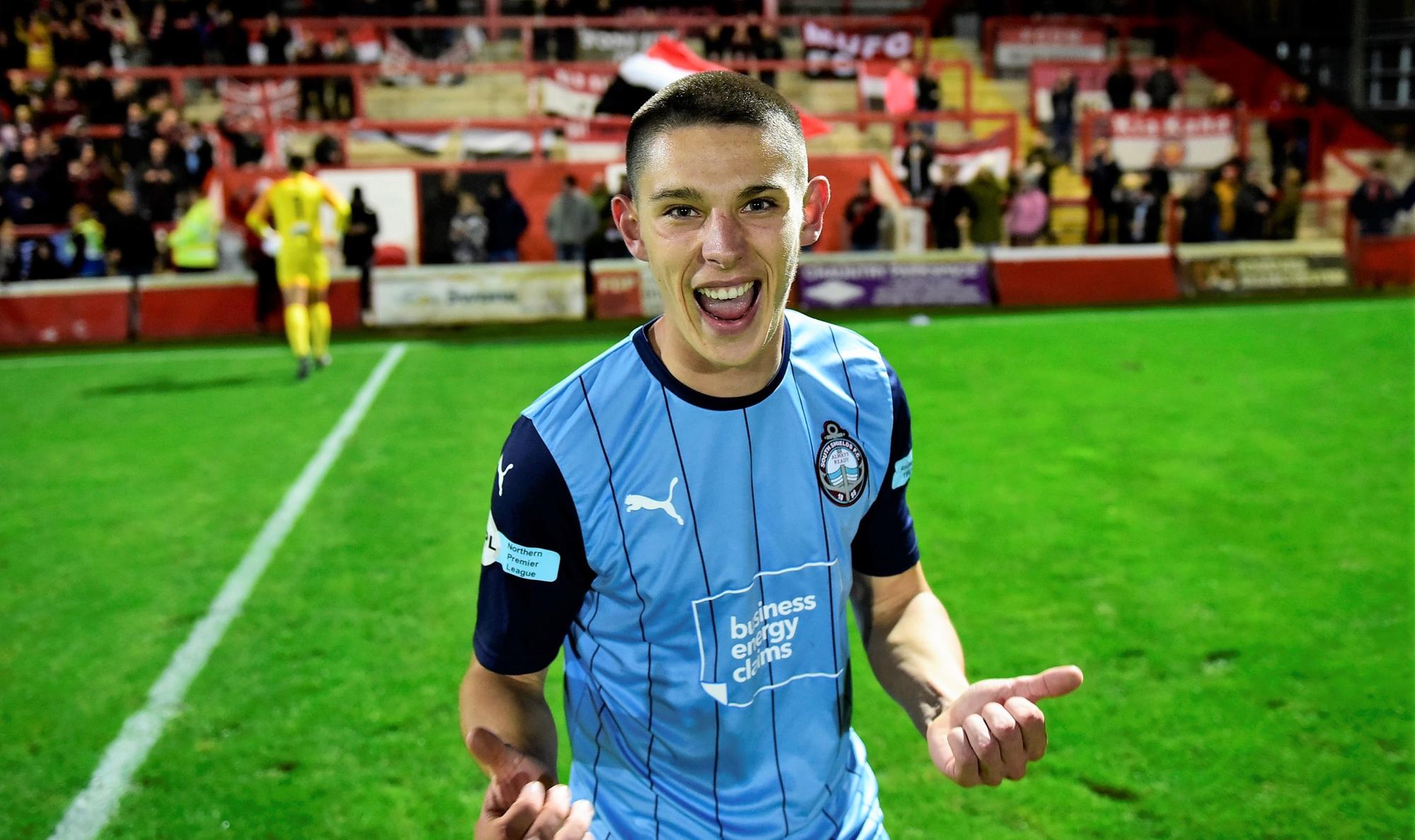 South Shields monitor Jordan Hunter's Sunderland situation as defender waits to hear on contract offer South Shields monitor Jordan Hunter's Sunderland situation as defender waits to hear on contract offer